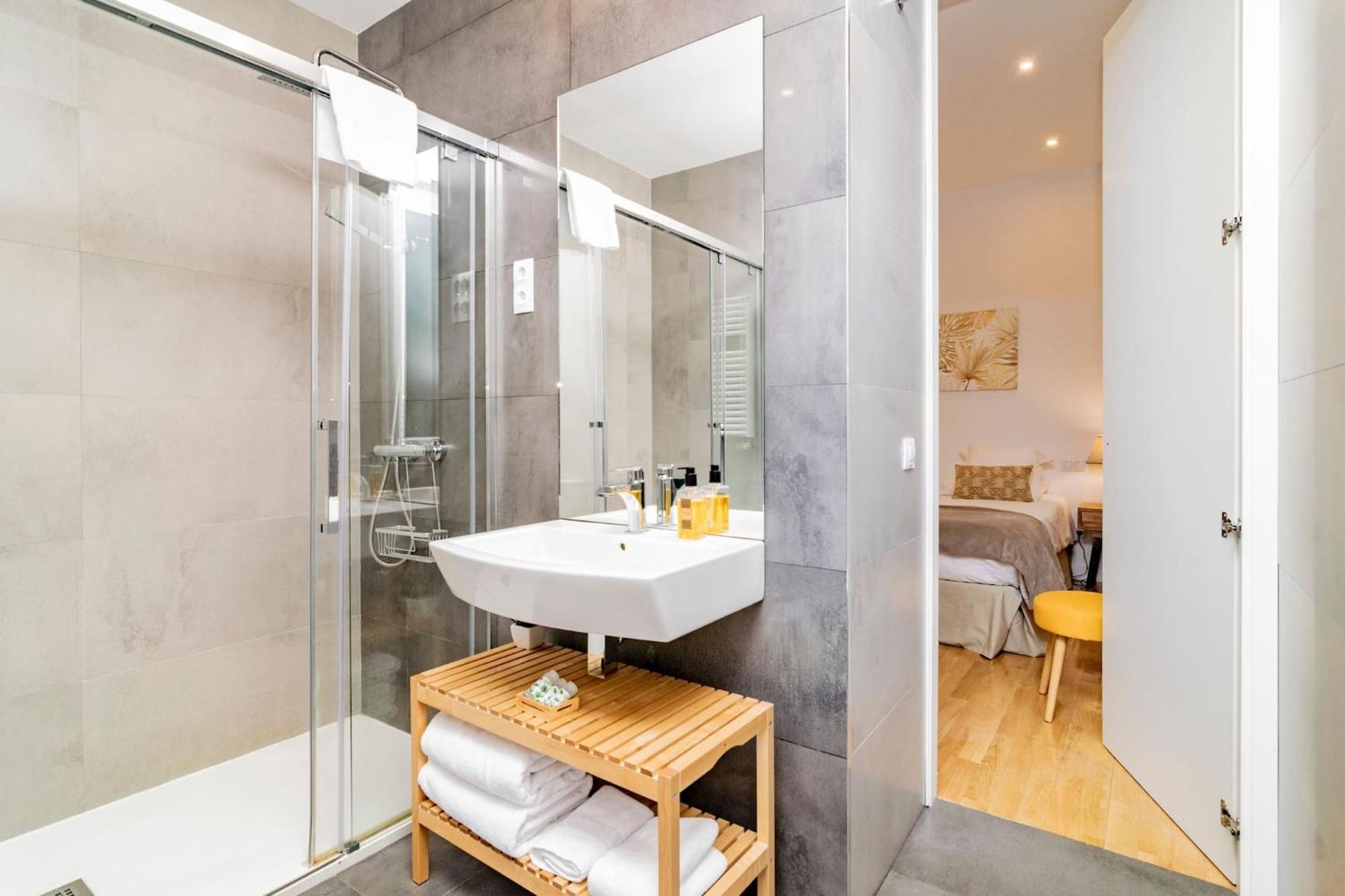 Juan Bravo Suites Мадрид Экстерьер фото