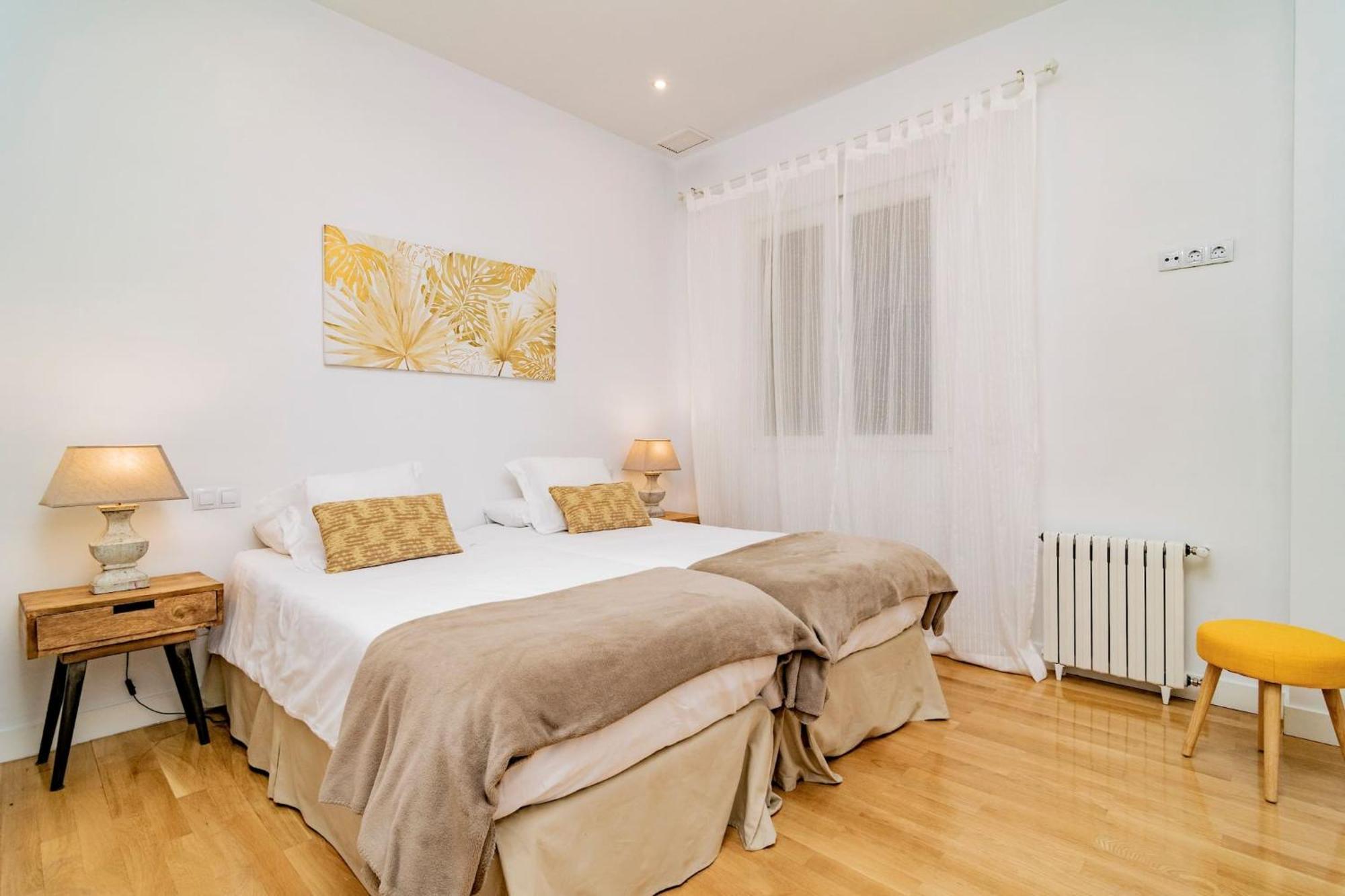 Juan Bravo Suites Мадрид Экстерьер фото